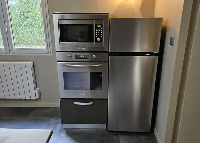 Independant : Tranquillite, Foret Et Piscine *